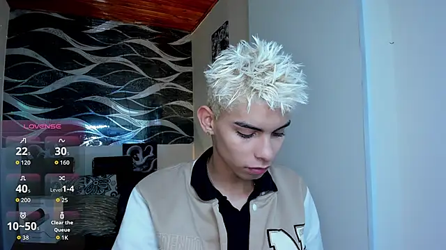 Room 69x online show from 01-08-26, 03:34