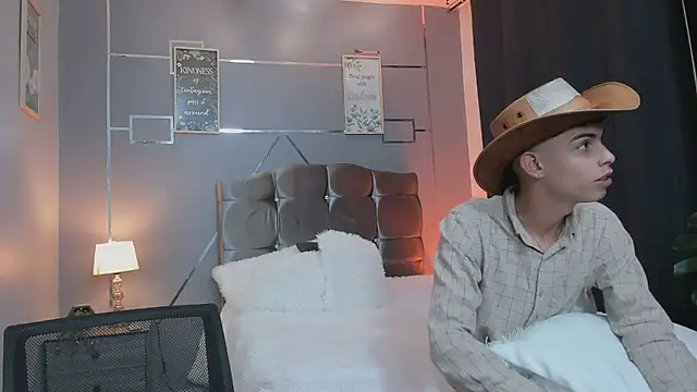 Room 69x online show from 11-12-25, 02:59