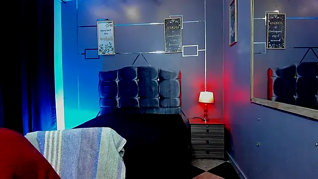 Snapshot of Room_69x chatting on 10-13-25, 03:52 Room 69x online show from 10-13-25, 03:52