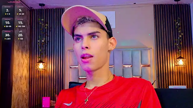 Room 69x online show from 04-09-26, 09:21