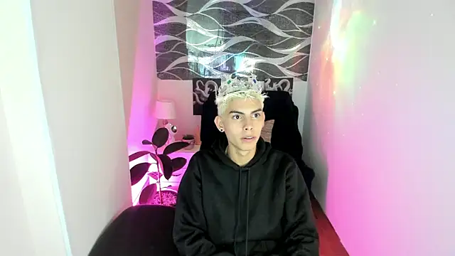 Room 69x online show from 01-07-26, 03:22