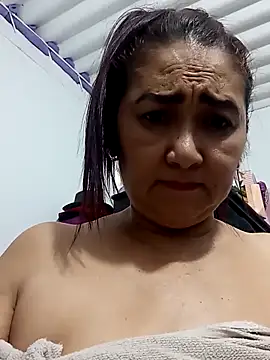 linda luna29 online show from 11-02-25, 01:21