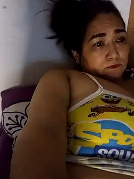 Snapshot of linda_luna29 chatting on 09-30-25, 01:00 linda luna29 online show from 09-30-25, 01:00