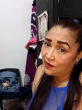 Snapshot of linda_luna29 chatting on 10-04-25, 02:57 linda luna29 online show from 10-04-25, 02:57