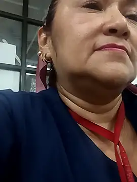 linda luna29 online show from 01-06-26, 08:35