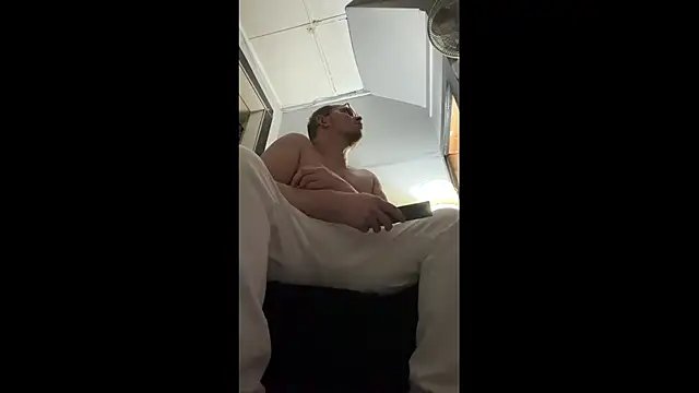 Pussyismyfavoritetaste online show from 12-22-25, 12:16