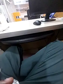 kiss like choco11 online show from 10-02-25, 05:55