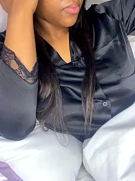 Sipsdoll online show from 10-07-25, 11:06