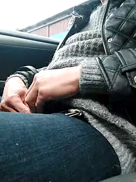 Snapshot of lynxman chatting on 01-16-26, 08:40 lynxman online show from 01-16-26, 08:40