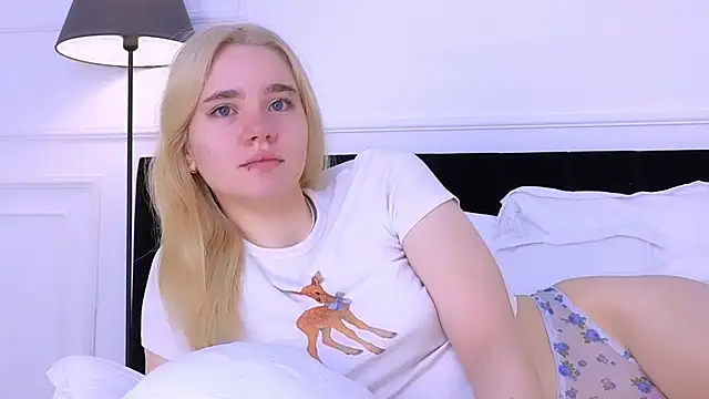 ANNABELLE LU online show from 10-24-25, 02:21