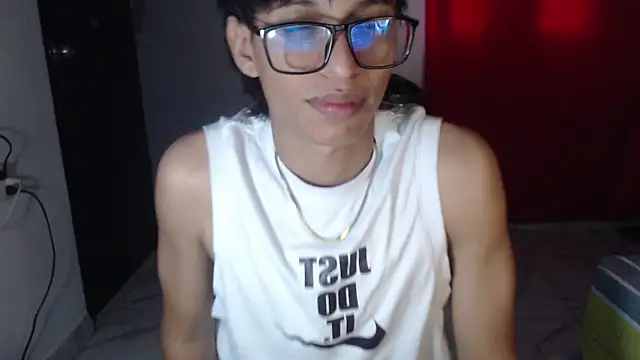 Snapshot of sung_yol chatting on 10-03-25, 09:38 sung yol online show from 10-03-25, 09:38