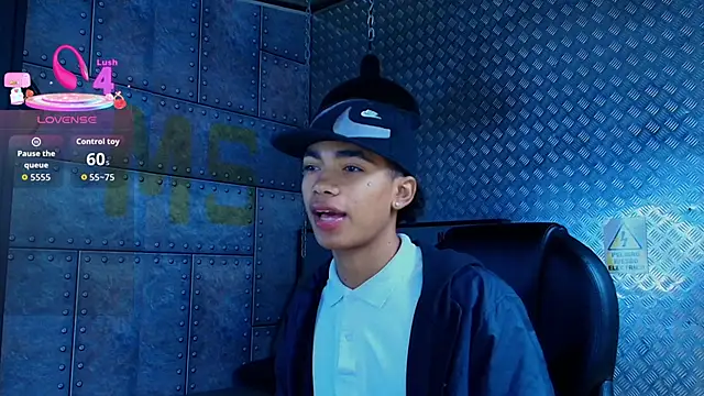 AlanCutee online show from 10-26-25, 12:27