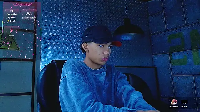 AlanCutee online show from 09-20-25, 01:16