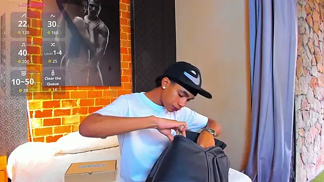 AlanCutee online show from 01-11-26, 08:05