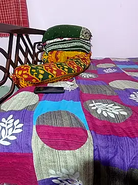 Cute-Swewty online show from 11-16-25, 01:16