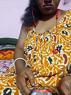 Cute-Swewty online show from 11-05-25, 12:52