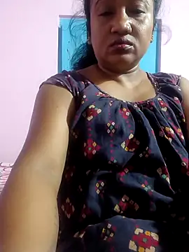 Cute-Swewty online show from 11-01-25, 12:54