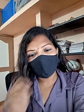 Snapshot of Tamil_Dharani chatting on 03-01-26, 12:49 Tamil Dharani online show from 03-01-26, 12:49