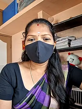 Snapshot of Tamil_Dharani chatting on 03-03-26, 07:04 Tamil Dharani online show from 03-03-26, 07:04