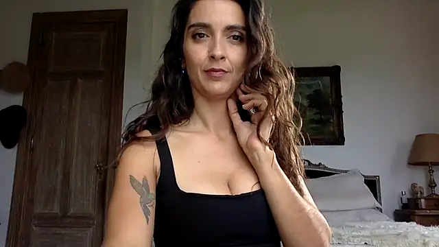 Snapshot of venuslibre chatting on 03-06-26, 08:37 venuslibre online show from 03-06-26, 08:37