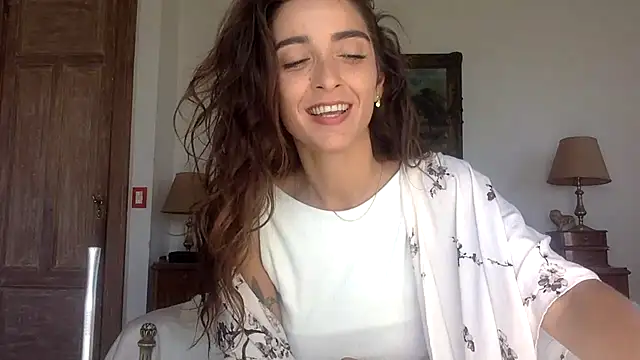 venuslibre online show from 11-15-25, 01:15