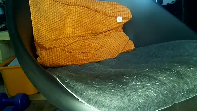 TobyDick13 online show from 10-28-25, 05:39