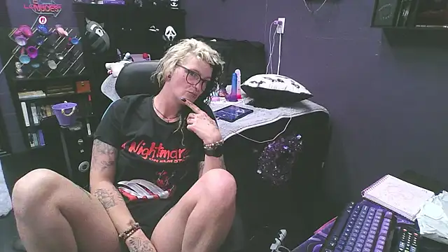 oddywithabody online show from 02-22-26, 05:54