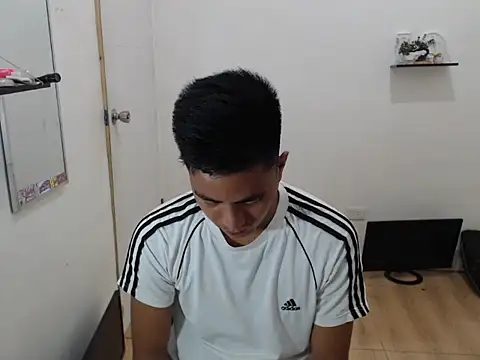 Lloyd wintours online show from 11-13-25, 04:11