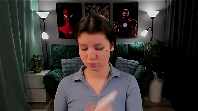 AnoraDark online show from 11-20-25, 12:28