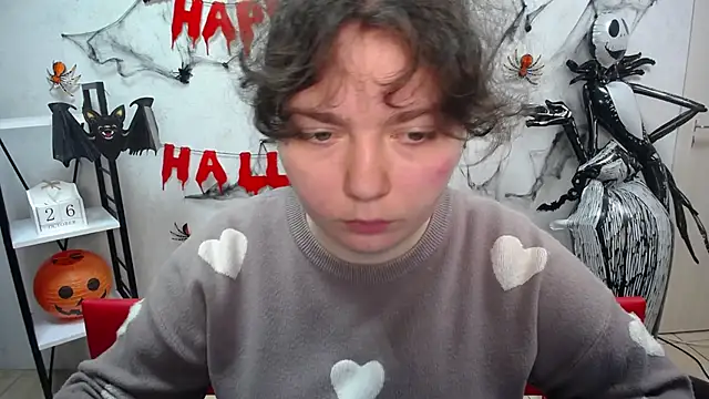 Snapshot of NeonilaLisova chatting on 10-27-25, 12:06 NeonilaLisova online show from 10-27-25, 12:06