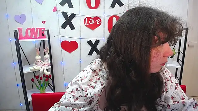 Snapshot of NeonilaLisova chatting on 10-03-25, 05:42 NeonilaLisova online show from 10-03-25, 05:42