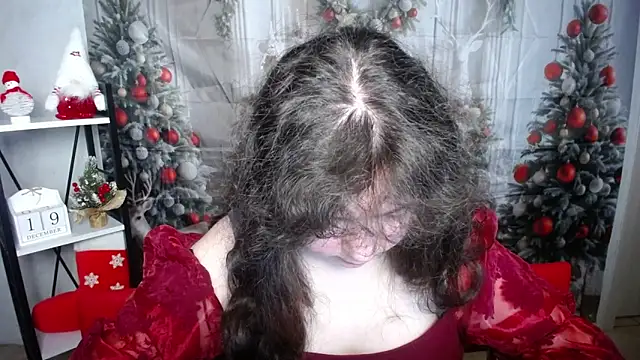 Snapshot of NeonilaLisova chatting on 12-19-25, 06:16 NeonilaLisova online show from 12-19-25, 06:16