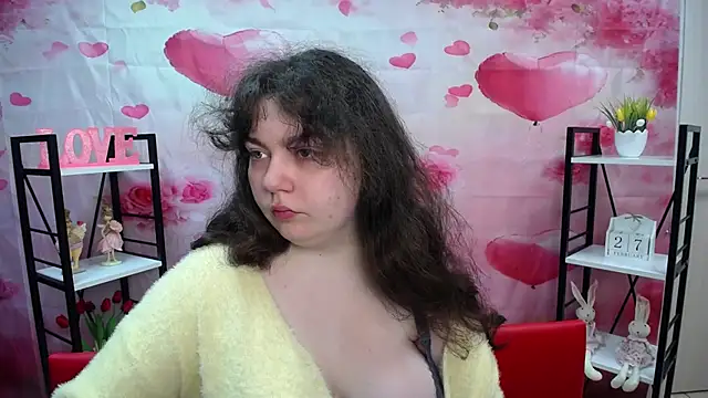 Snapshot of NeonilaLisova chatting on 02-27-26, 06:13 NeonilaLisova online show from 02-27-26, 06:13