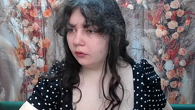 Snapshot of NeonilaLisova chatting on 02-08-26, 06:11 NeonilaLisova online show from 02-08-26, 06:11