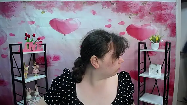 NeonilaLisova online show from 04-24-26, 05:09