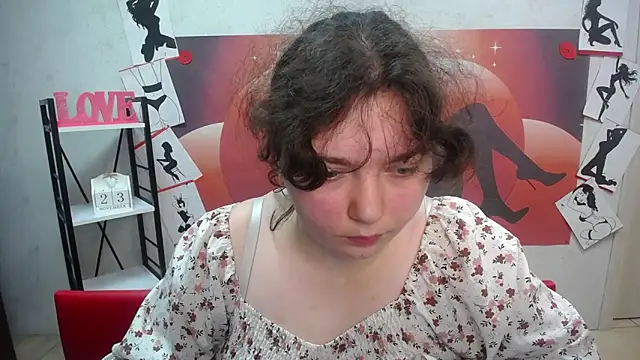 Snapshot of NeonilaLisova chatting on 11-24-25, 12:38 NeonilaLisova online show from 11-24-25, 12:38