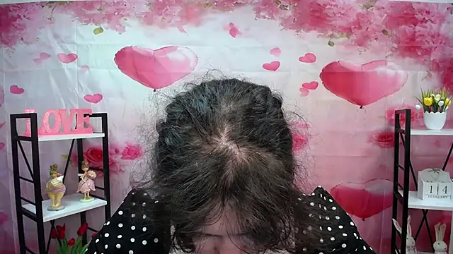 Snapshot of NeonilaLisova chatting on 02-14-26, 06:13 NeonilaLisova online show from 02-14-26, 06:13