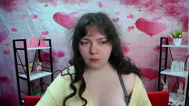 Snapshot of NeonilaLisova chatting on 02-28-26, 06:13 NeonilaLisova online show from 02-28-26, 06:13