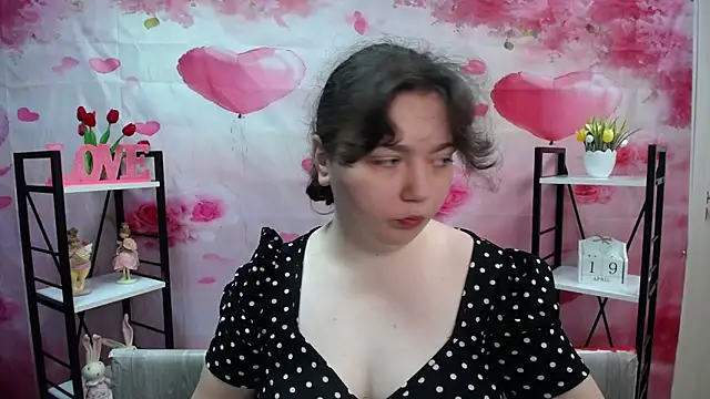 NeonilaLisova online show from 04-19-26, 05:08