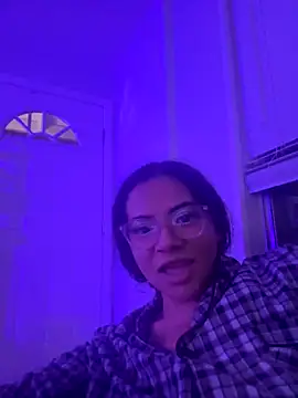 Snapshot of vixxnovalee chatting on 09-27-25, 11:05 vixxnovalee online show from 09-27-25, 11:05