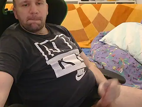 Snapshot of kristianss08 chatting on 01-08-26, 06:25 kristianss08 online show from 01-08-26, 06:25