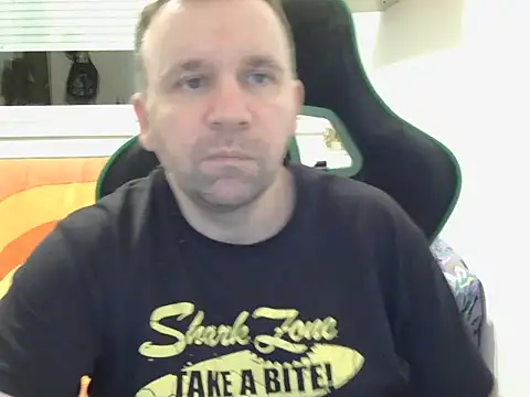 Snapshot of kristianss08 chatting on 01-11-26, 10:05 kristianss08 online show from 01-11-26, 10:05