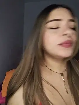 Nahomy cm online show from 05-16-26, 04:22