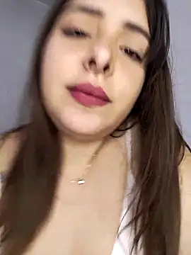 Nahomy cm online show from 09-10-25, 10:09