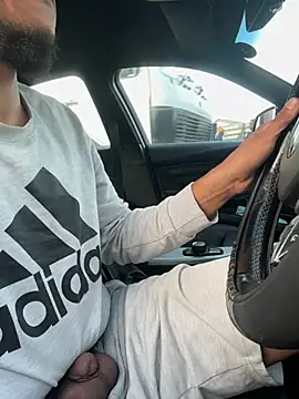 Smallboybigworld online show from 02-06-26, 04:52