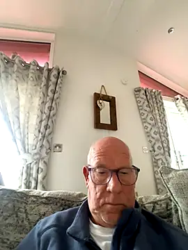 philefc online show from 10-03-25, 10:06