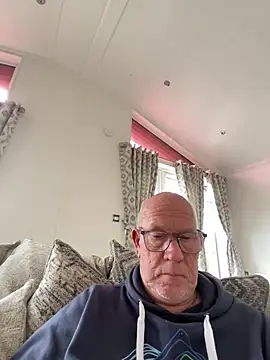 philefc online show from 03-30-26, 01:45