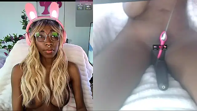 alys at college online show from 03-10-26, 12:31