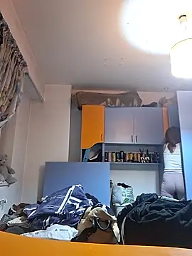 Anayssa  online show from 11-21-25, 07:35