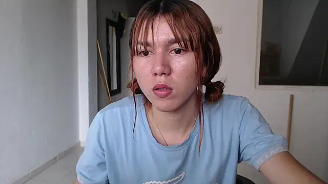 Dolly Peach  online show from 09-18-25, 06:33